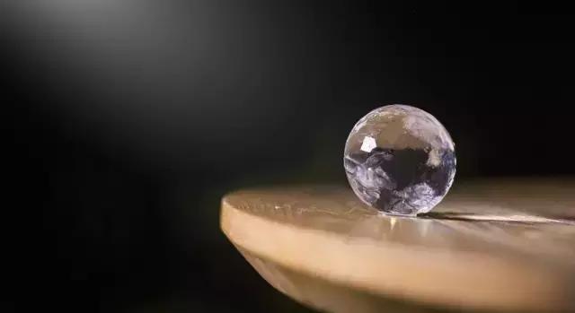 巨型冰块制作方法，一天生产15000块