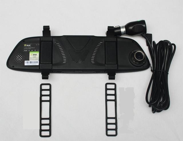 e路航车载gps导航仪，会导航的记录仪