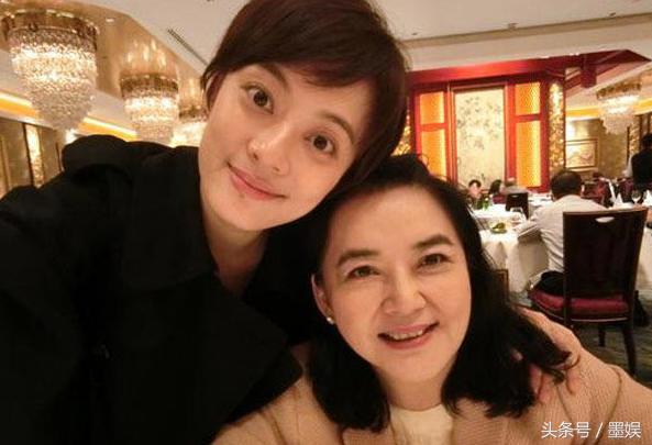 任家萱烧伤前后对比照，任家萱selina烧伤后的腿（手臂烧伤疤痕曝光太让人心疼）