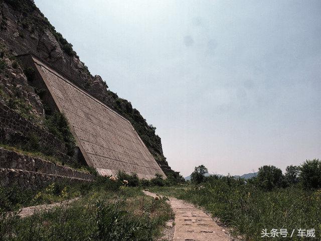 三体中为什么要建红岸基地，怪不得原著在西方广为传播