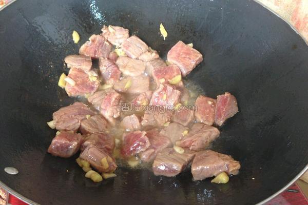 牛肉西红柿的做法，牛肉炖西红柿的家常做法