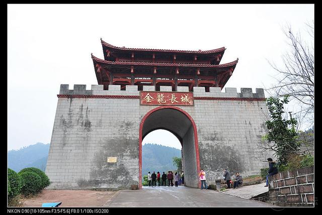 成都旅游必去景点一日游推荐，成都周边一日游