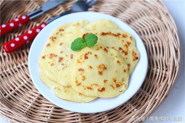 煎饼面糊怎么调最简单调法，摊煎饼很多人会做