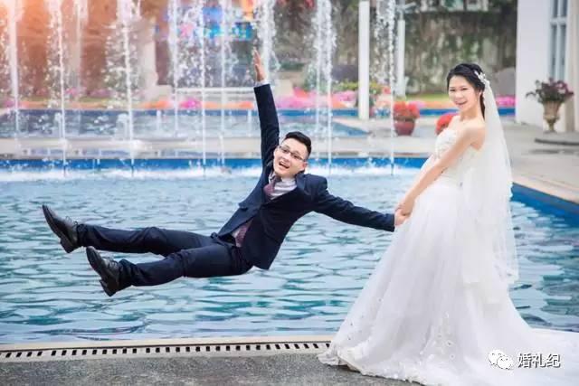 我从刘诗诗陈妍希的婚纱照中总结了8类创意婚纱照pose，刘诗诗秀禾服婚纱照