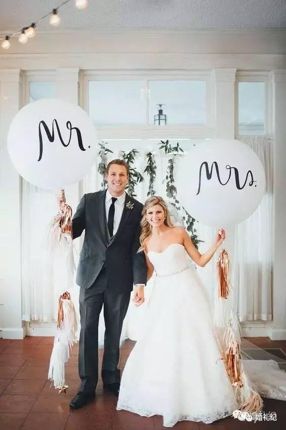 我从刘诗诗陈妍希的婚纱照中总结了8类创意婚纱照pose，刘诗诗秀禾服婚纱照