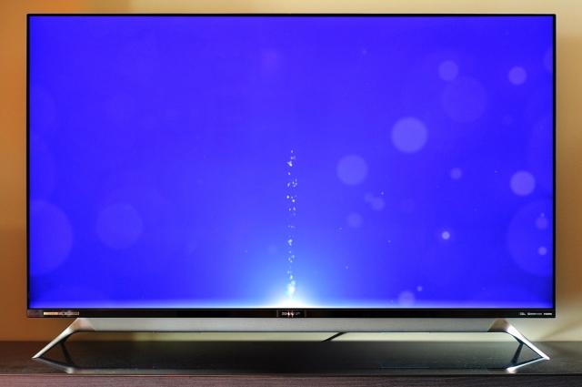 夏普超薄电视，1.6mm超窄边框4K高清大屏