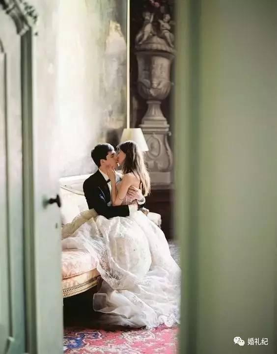 我从刘诗诗陈妍希的婚纱照中总结了8类创意婚纱照pose，刘诗诗秀禾服婚纱照