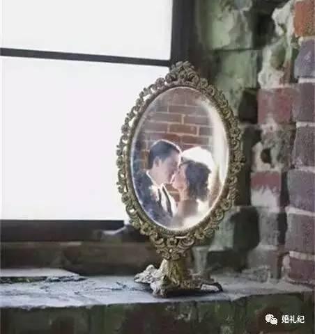 我从刘诗诗陈妍希的婚纱照中总结了8类创意婚纱照pose，刘诗诗秀禾服婚纱照