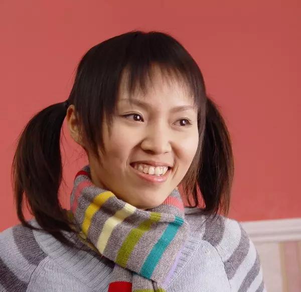 这应该就是传说中的钛合金眼了吧，丑瞎你的钛合金狗眼