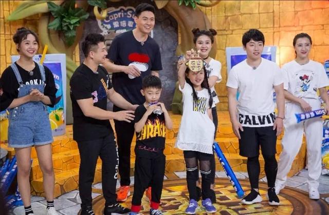 疯狂的麦咭石头城岩石密室，石头城疯狂运动会