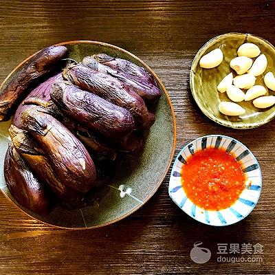 东北蒜茄子的制作方法窍门，夏季小菜蒜茄子的做法