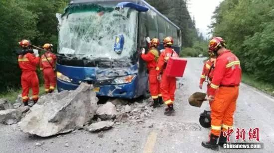 九寨沟地震救援死亡多少人，九寨沟7级地震超18小时