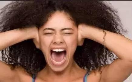 播音腔发声练习绝招，播音主持吐字归音训练方法