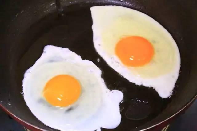 简单好吃的家常卷饼，街上卖的土豆丝卷饼