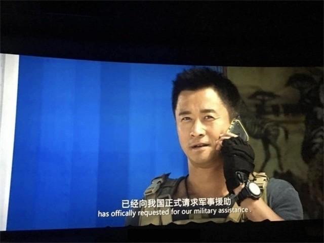 战狼2吴京使用的手机，吴京不用自己代言的国产手机而用外国品牌手机