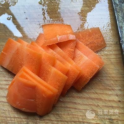 虾仁配什么菜炒好吃，减肥餐里常见的蔬菜