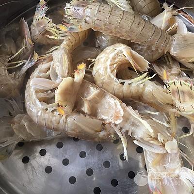 清蒸虾的家常做法蒸多长时间，清蒸皮皮虾的做法