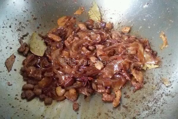 牛肉焖粉皮的做法，粉皮焖牛肉家常做法（就特馋吃的“焖粉皮”）