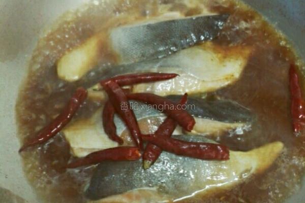 香哈，辣椒香巴沙鱼