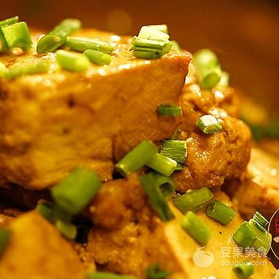 砂锅豆腐的正确做法传统，砂锅老豆腐的做法