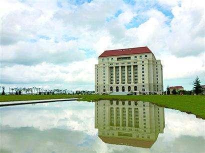 山东大学青岛校区，山大青岛校区地址