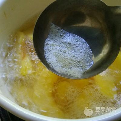 桃罐头的正宗做法，黄桃罐头的做法