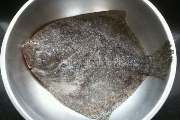 香煎多宝鱼怎么腌制，烤多宝鱼