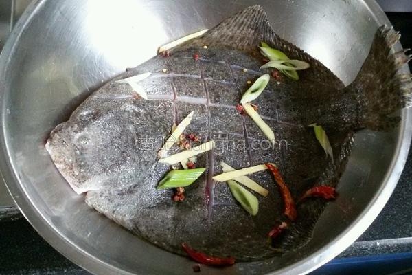 香煎多宝鱼怎么腌制，烤多宝鱼