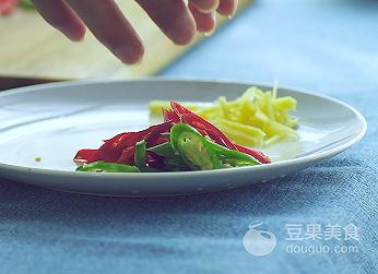 一膳斋手撕鸡，御膳坊鸡肉