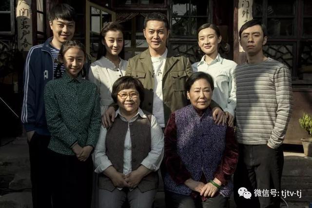 沙溢教科书式追爱秘籍平凡岁月天津卫视开播，沙溢年轻的时候好嫩