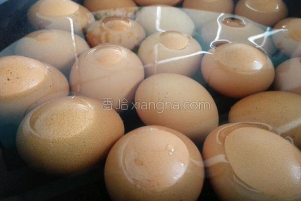 乡巴佬鸡蛋的做法，乡巴佬鸡蛋家常做法（乡巴佬卤鸡蛋的家常做法）