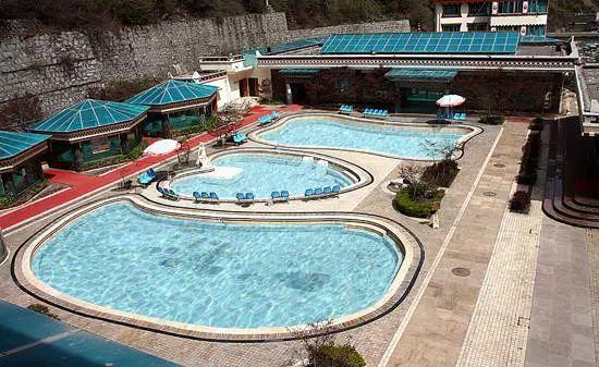 成都生态野温泉介绍，四川最野的7大自然温泉