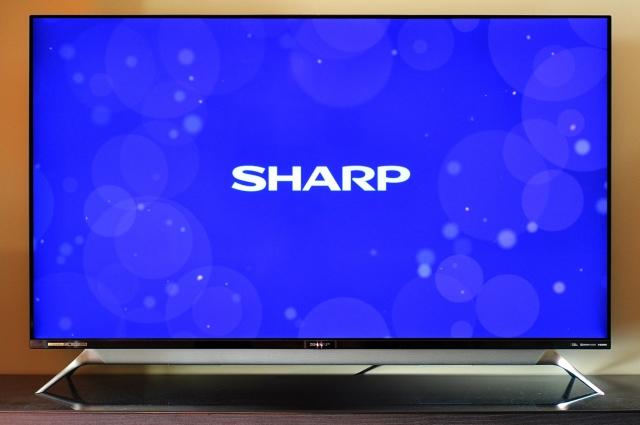 夏普超薄电视，1.6mm超窄边框4K高清大屏
