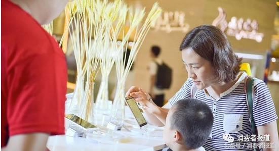 哪款手机的屏幕护眼模式最好，8款手机屏幕蓝光测评