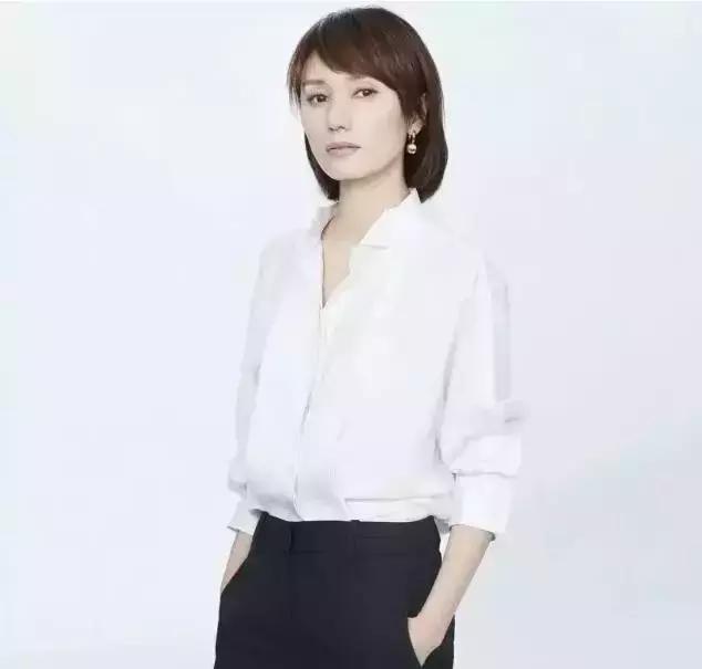 职场甜美减龄短发发型，一刀切 短发，减龄又时尚百搭