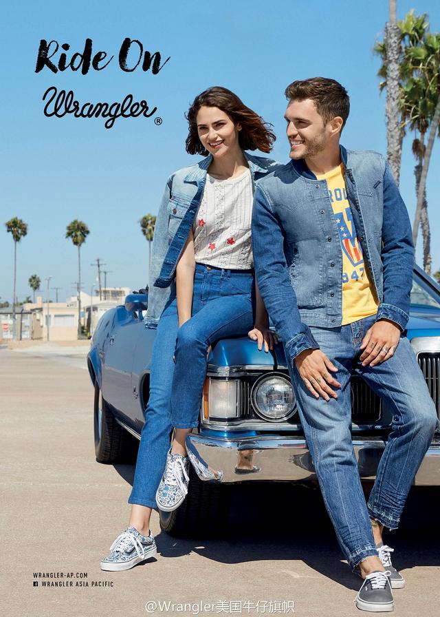 修身牛仔裤穿搭值得一试，百搭又时髦的牛仔裤你Get到了吗