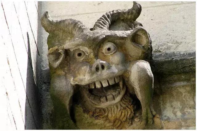 细说欧洲石像鬼，石像鬼讲解（也来说说石像鬼）