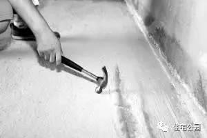 楼上漏水如何补漏，房顶漏水如何补救（这些办法都能解决）