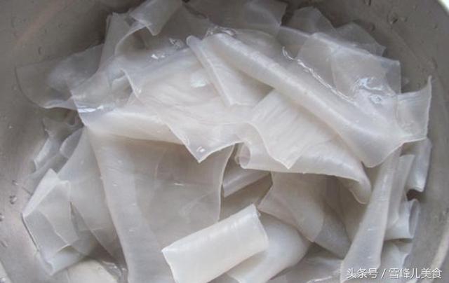 正宗凉拌粉皮的做法，凉拌粉皮这样做