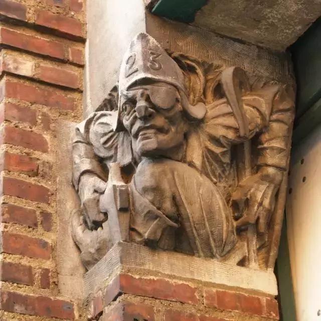 细说欧洲石像鬼，石像鬼讲解（也来说说石像鬼）