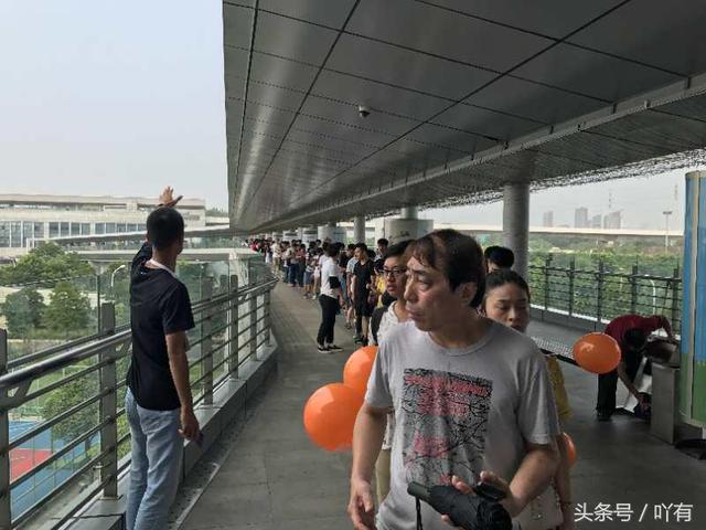 小米线下实体店，小米线下门店火爆（小米线下渠道改革失利始末）