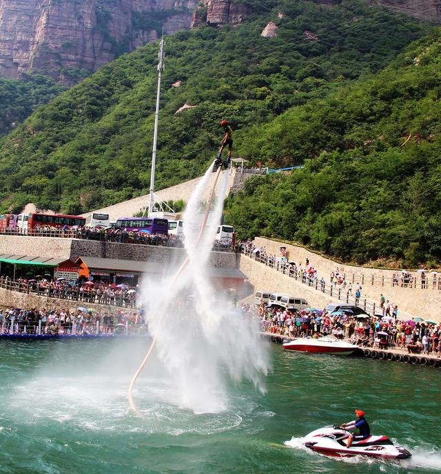 新乡宝泉风景区，新乡宝泉旅游景点推荐（嗨翻一夏丨2022宝泉泼水狂欢季开泼）