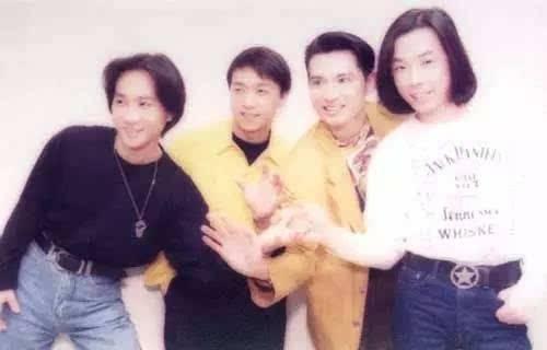 黄家驹经典创作，其中一首超越《海阔天空》