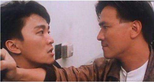 战狼2吴京的女人，战狼里吴京女友为啥叫龙小云