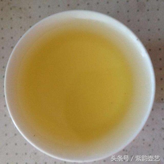 潮州工夫茶的几个特点，给大家介绍介绍潮州功夫茶的茶具