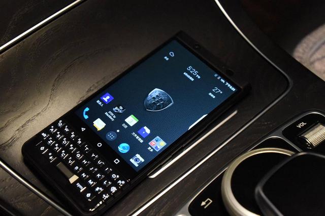 黑莓keyone，黑莓keyone怎么看版本