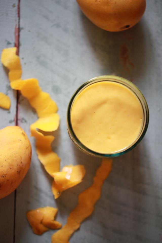 饭店鲜榨果汁做法，厨神教你10秒做出鲜榨果汁