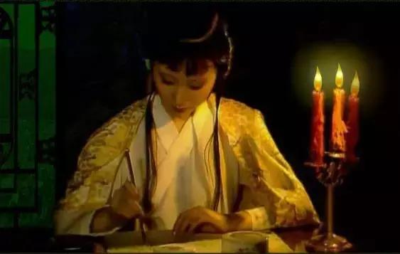 红楼梦精彩语句，红楼梦14句经典语录（《红楼梦》最经典8句话）