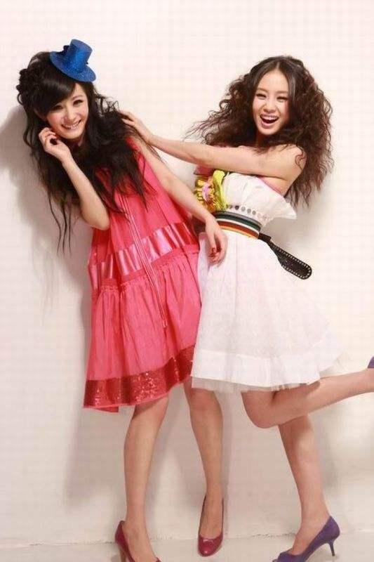 杨幂的闺蜜到底是谁，自从少联系之后事业上却大相径庭