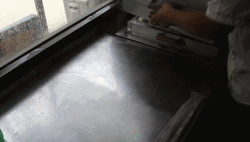 半发面的制作过程，天津传统水馅包子半发面制作方法（半发面油饼：一斤面）